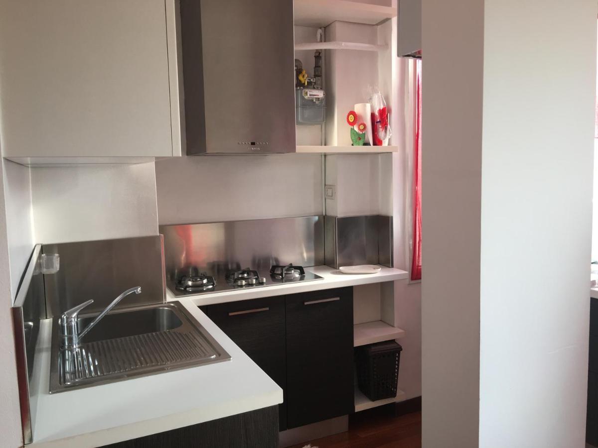 Splendido Bilocale Adiacente Metro M5 - Ca Granda Lägenhet Milano Exteriör bild