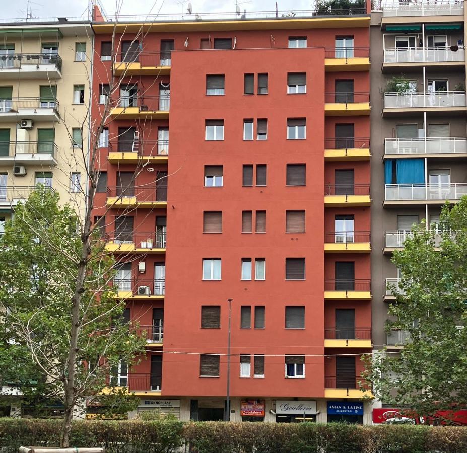 Splendido Bilocale Adiacente Metro M5 - Ca Granda Lägenhet Milano Exteriör bild